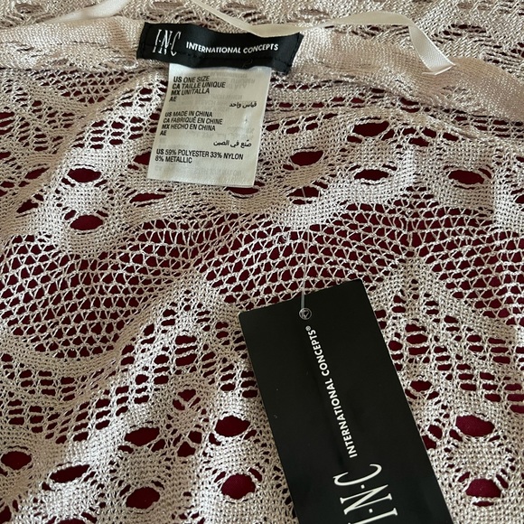 INC knit fringe triangle shawl. Blush one size - Picture 3 of 4